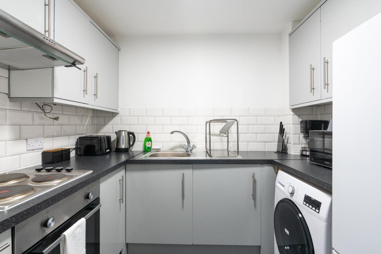 Suites By Rehoboth - Abbey Wood Station - London Zone 4 Zewnętrze zdjęcie