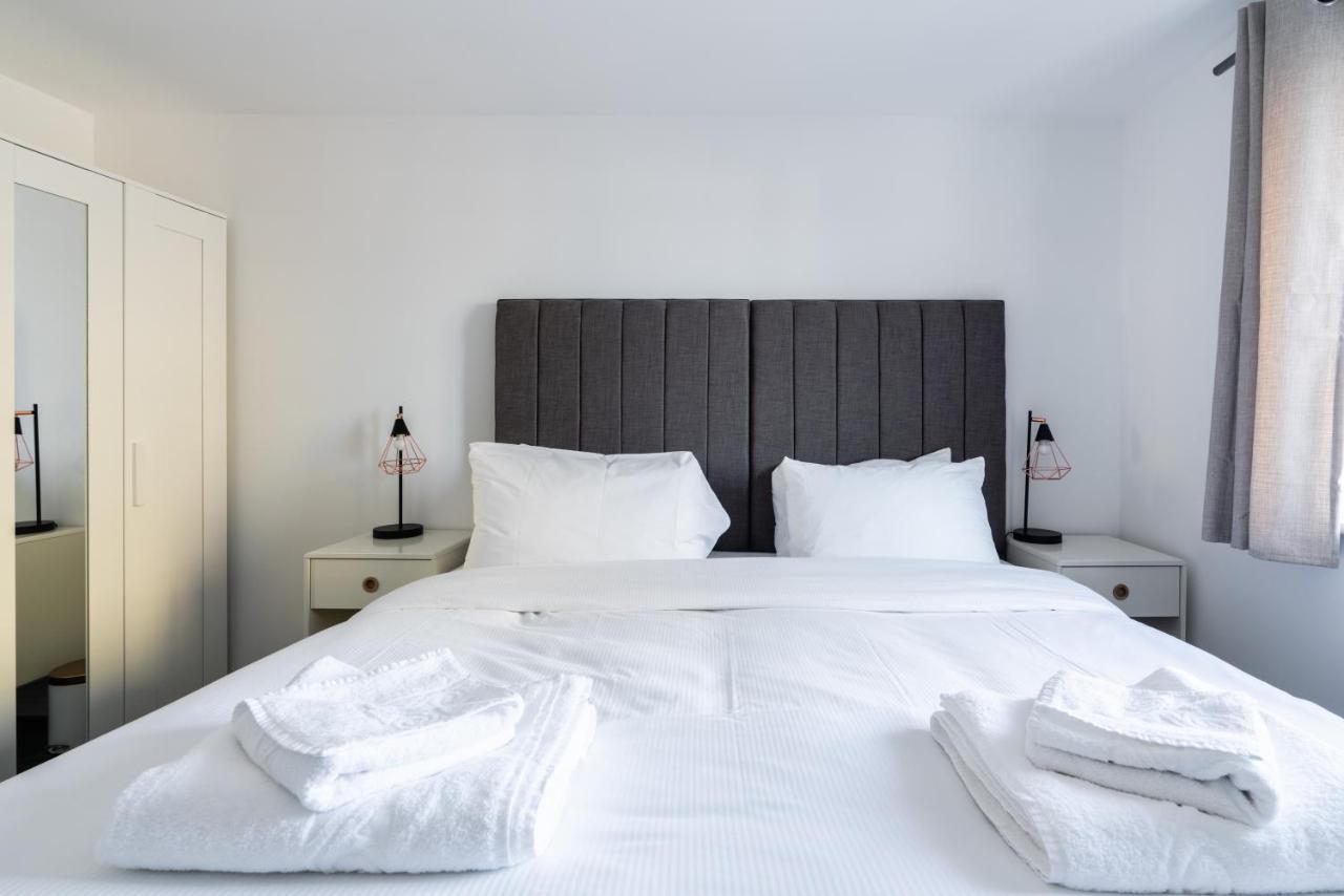 Suites By Rehoboth - Abbey Wood Station - London Zone 4 Zewnętrze zdjęcie