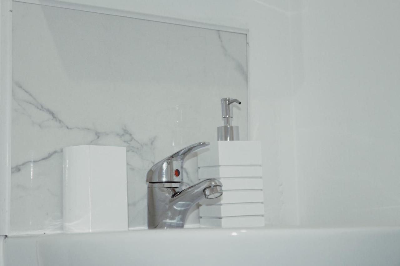 Suites By Rehoboth - Abbey Wood Station - London Zone 4 Zewnętrze zdjęcie
